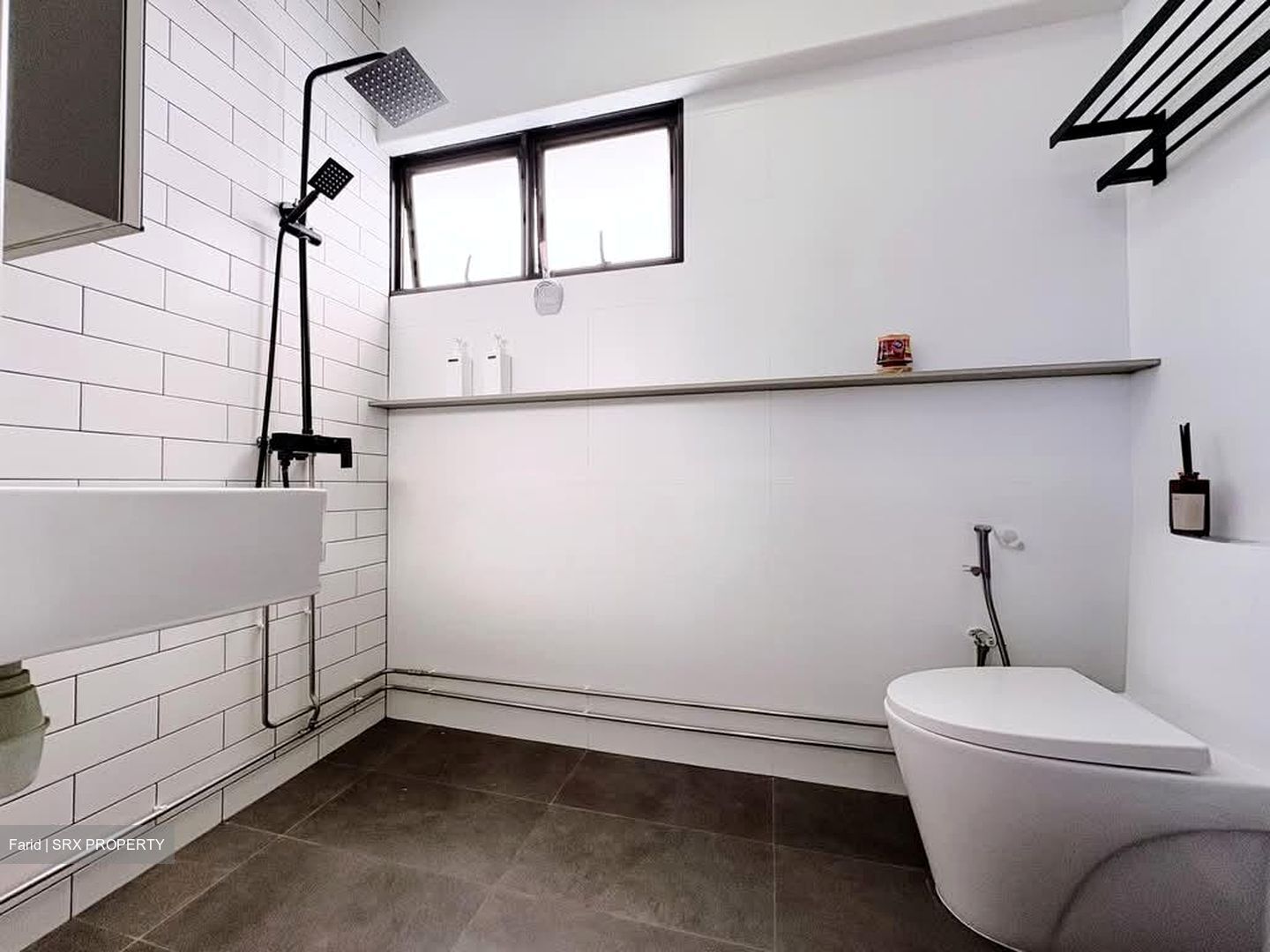 Blk 902 TAMPINES PALMSVILLE (Tampines), HDB 4 Rooms #573393131